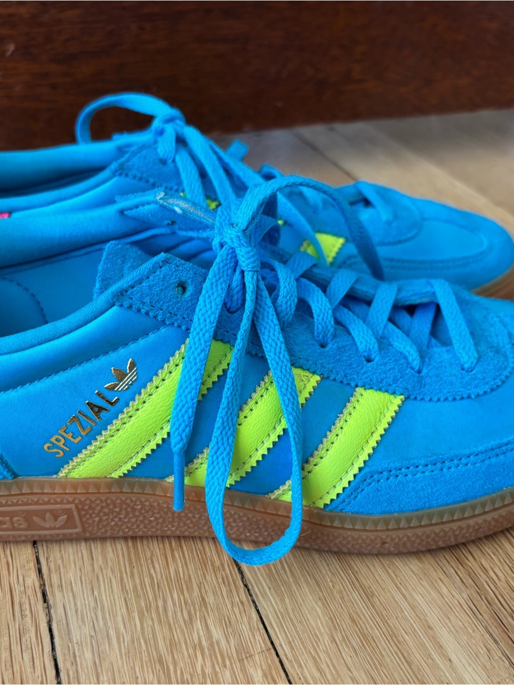 adidas Spezial Turquoise Sneakers with Neon Yellow Stripes & Pink Heel - Picture 3 of 7